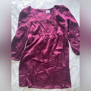 Aritzia longsleeve dress size medium